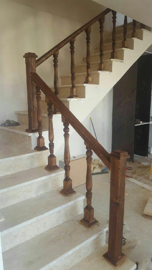نرده چوبی